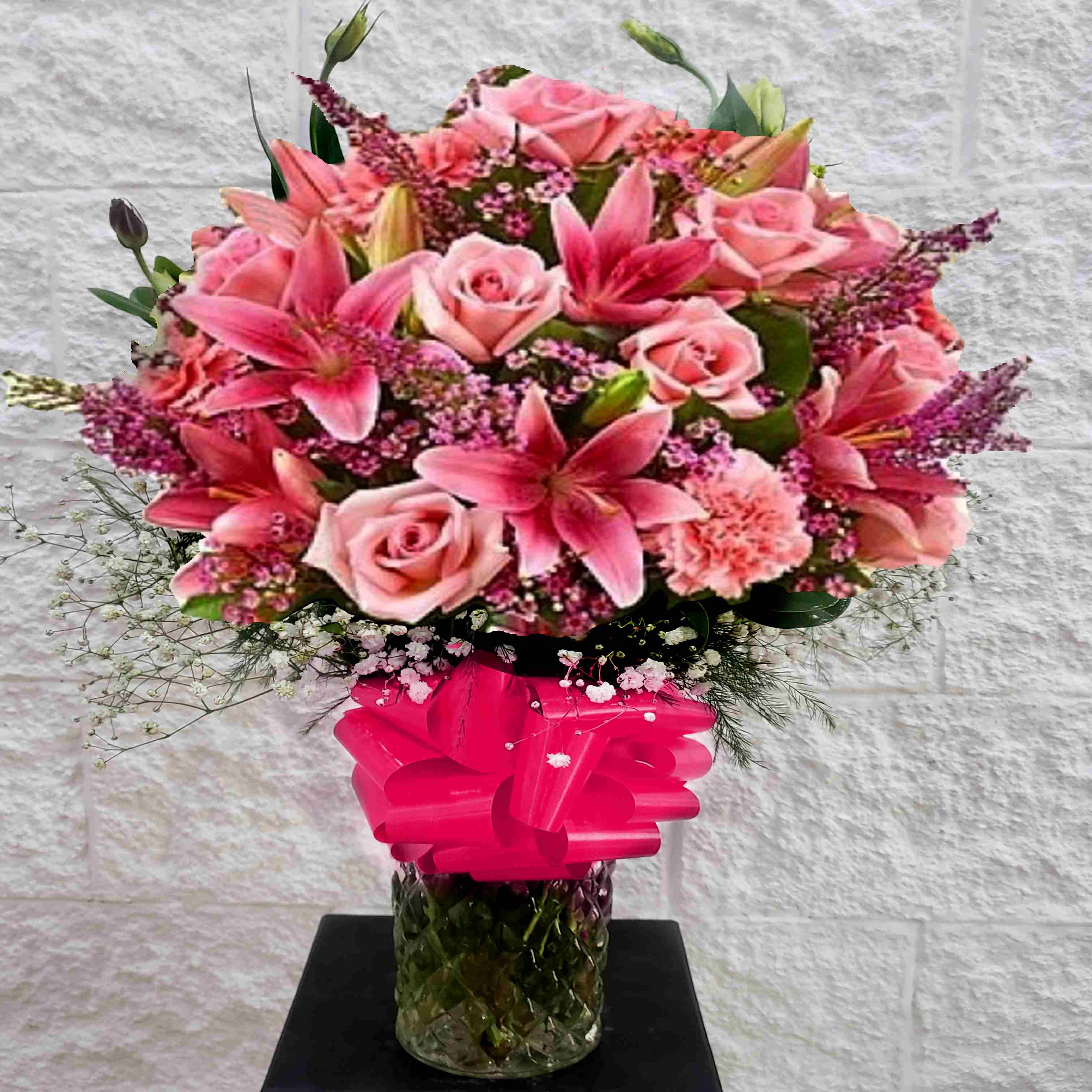 Envio y venta de flores ,rosas, plantas,arreglos florales ,regalos y desayunos a domicilio con delivery gratis en la Ciudad Autonoma de Buenos Aires y con costo de env�o en localidades del Gran Buenos Aires asi como delivery de flores y plantas a trav�s de florerias asociadas en todas las provincias de la Argentina, Buenos Aires, la Pampa, Tucuman, La Rioja, R�o Negro, Entre Rios, Corrientes, Misiones, Neuquen, Chubut, Tierra del Fuego, Santa Cruz, San Luis, Mendoza, Cordoba, Jujuy, Formosa, Santiago del Estero, Salta, Chaco, Catamarca ,San Juan, y ademas realizamos el delivery de flores ,coronas,palmas , plantas y regalos a todas las ciudades de Argentina, Mar del Plata, C�rdoba, Buenos Aires, con cargo en Santa Rosa, La Plata, Bella Vista, Neuquen, Pilar, Paran�, Posadas, Resistencia, Cipolleti y mas de 300 ciudades y localidades en todo el territorio de nuestro pa�s, asi como tambien tenemos la posibilidad de enviar flores a casi todo el mundo en cuestion de horas